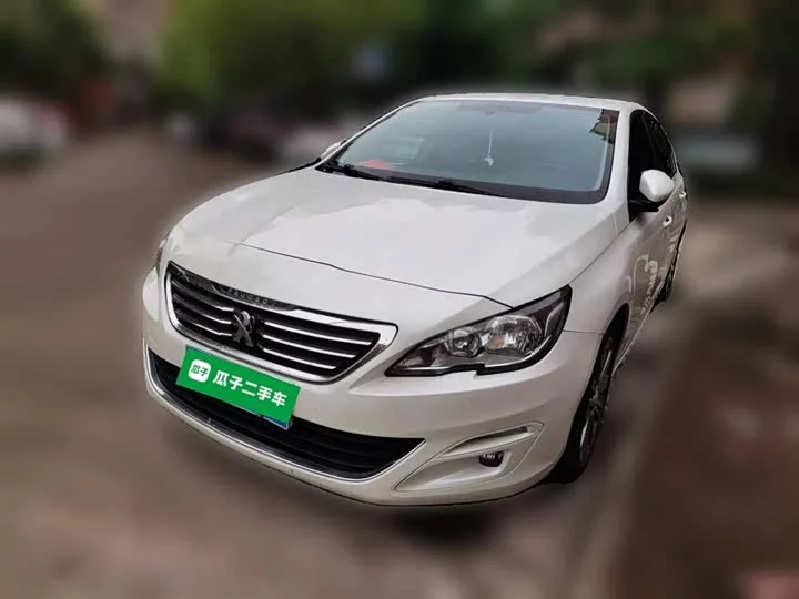 Peugeot 408