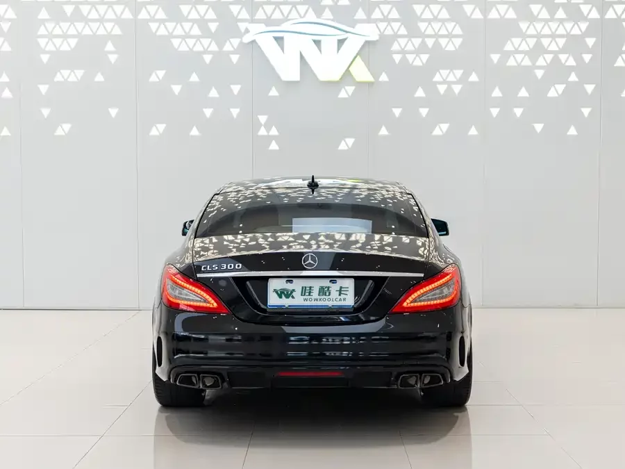 Mercedes Benz CLS