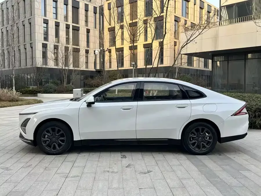 Wuling Starlight