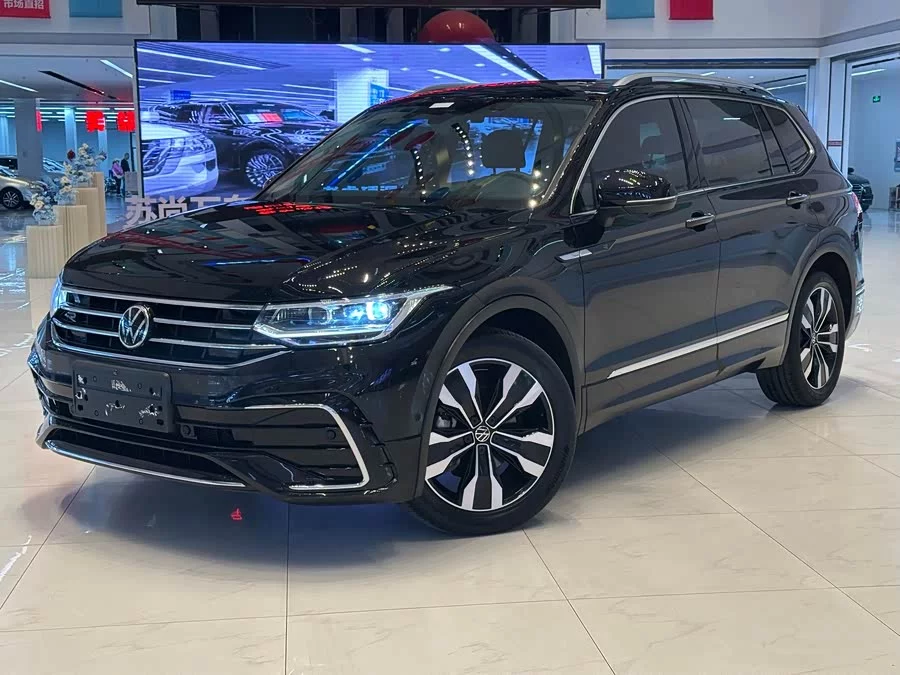 Volkswagen Tiguan L