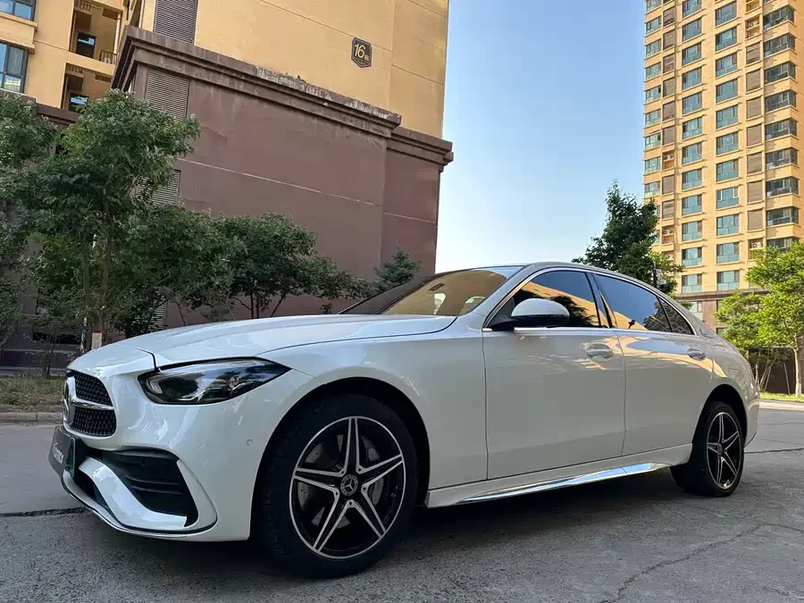 Mercedes Benz C-class new energy