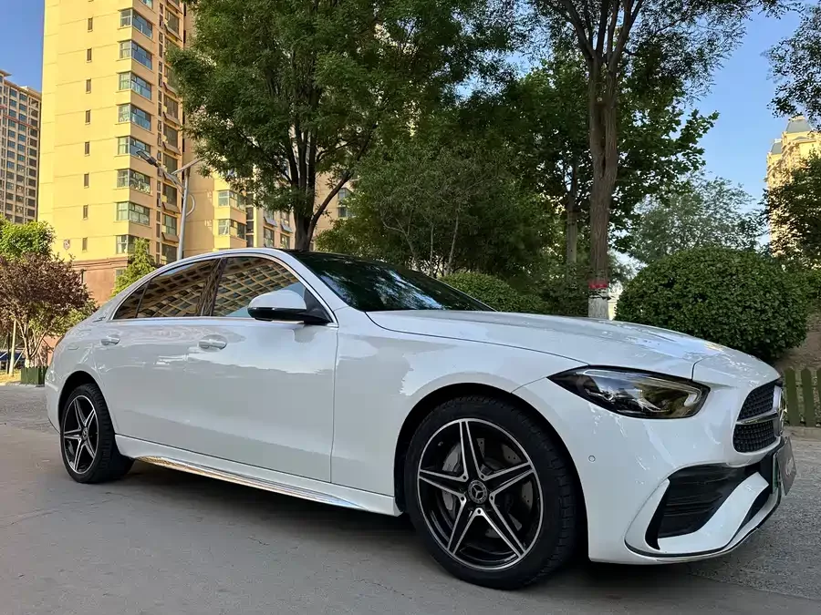 Mercedes Benz C-class new energy