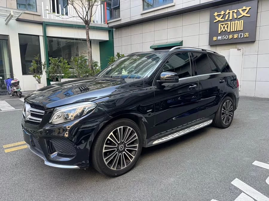 Mercedes Benz GLE (Imported)