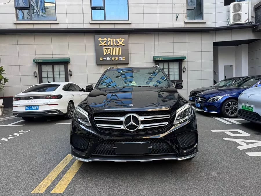 Mercedes Benz GLE (Imported)