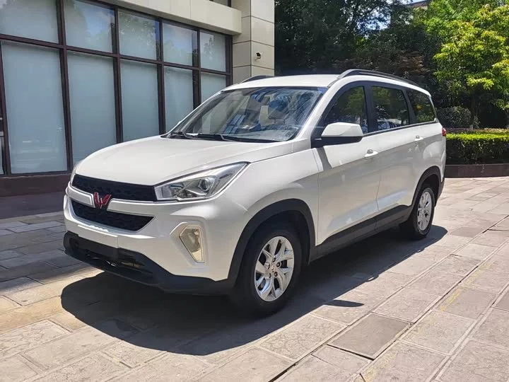 Wuling Hongguang S3