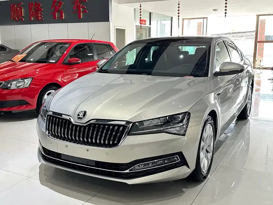 Skoda SuperB