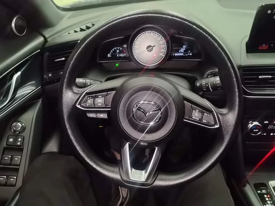 Mazda CX-4