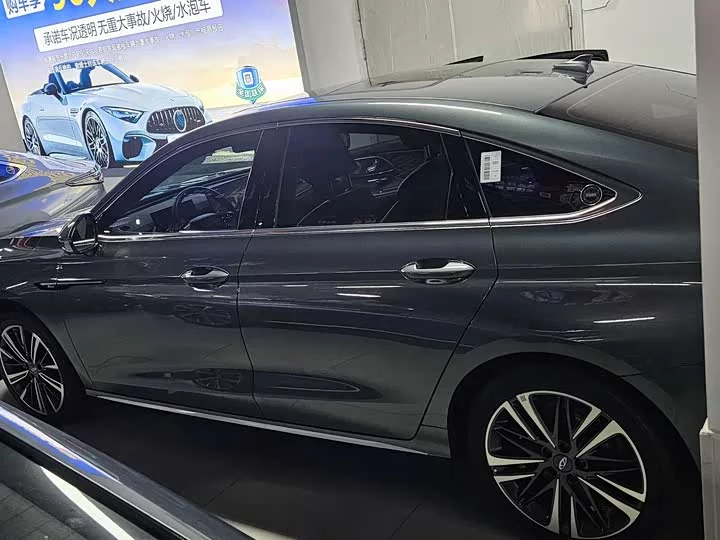 Chery Arrizo 8 PRO