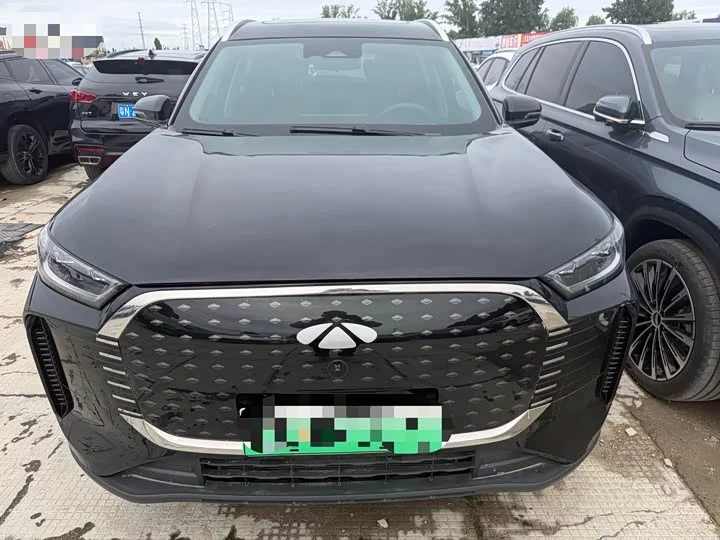 Chery Fengyun T8