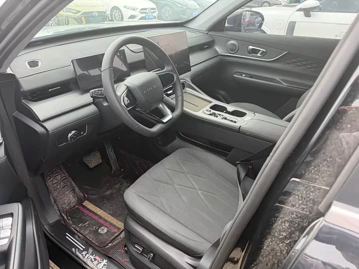 Chery Fengyun T8