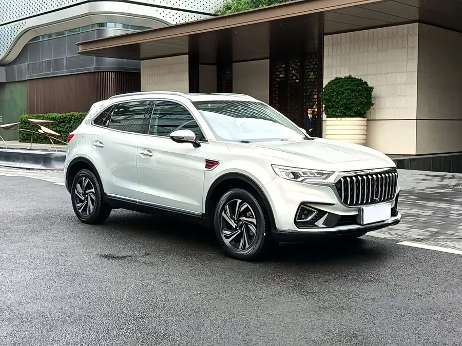 Hongqi HS5