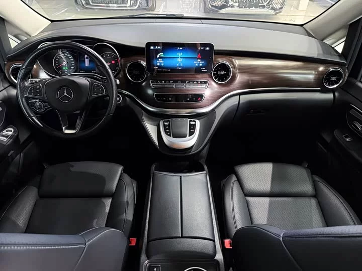 Mercedes-Benz Class V
