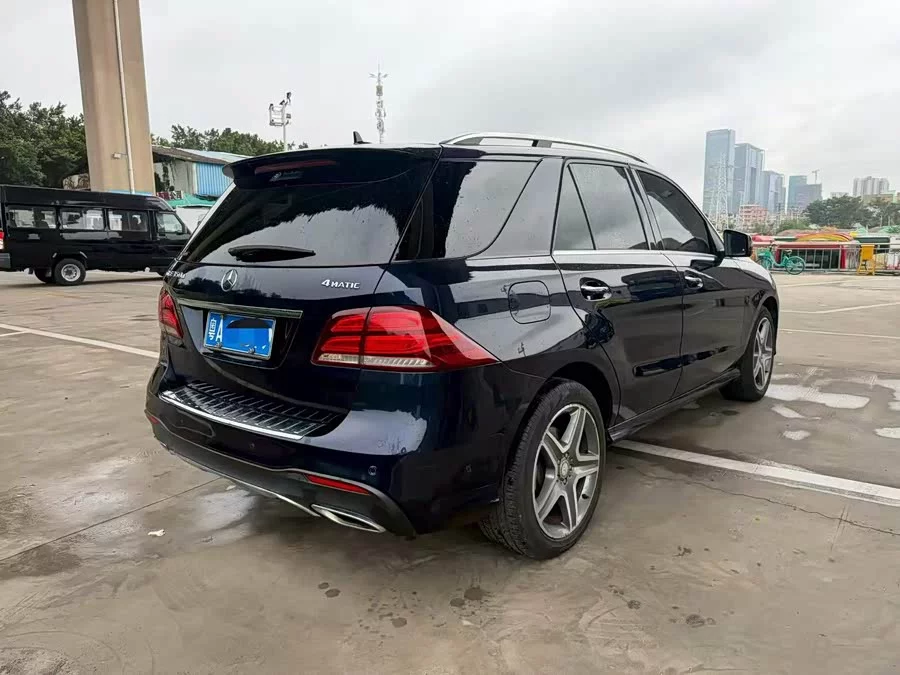 Mercedes Benz GLE (Imported)