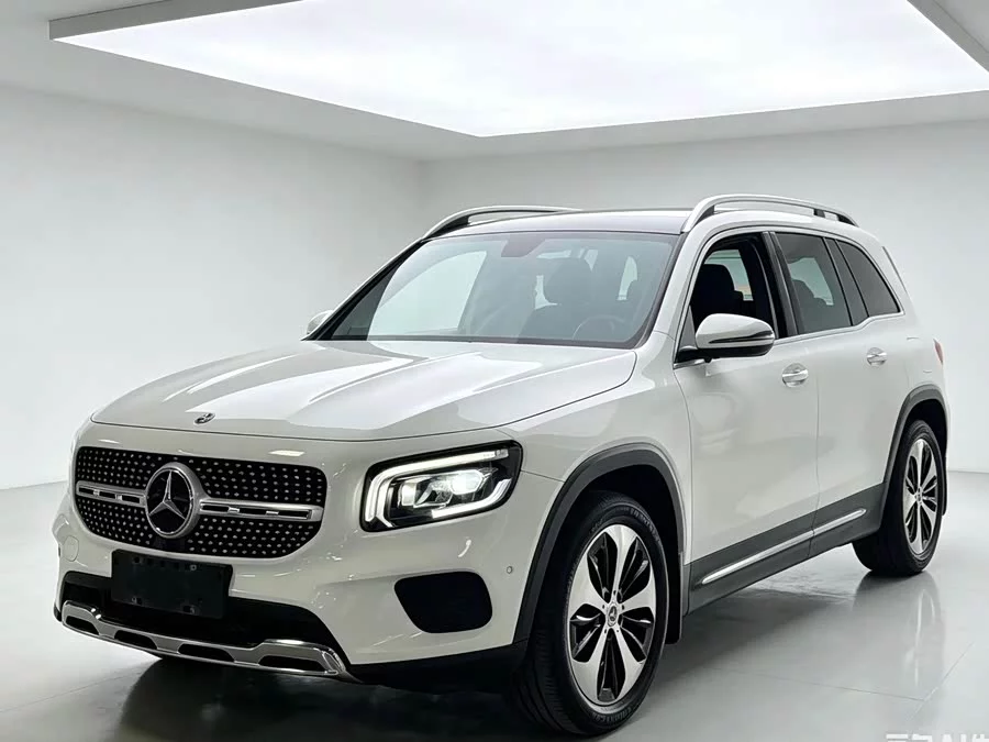 Mercedes Benz GLB