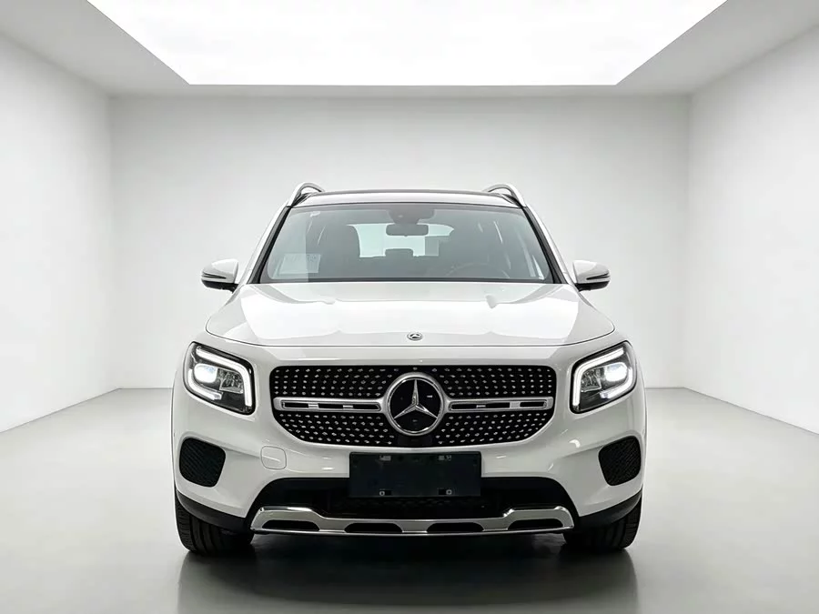 Mercedes Benz GLB