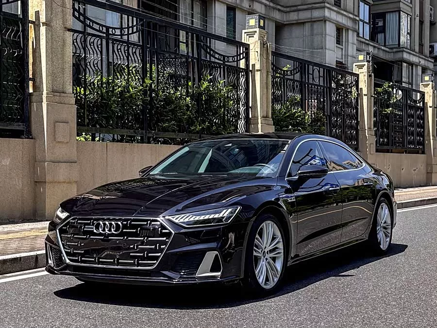 Audi A7L