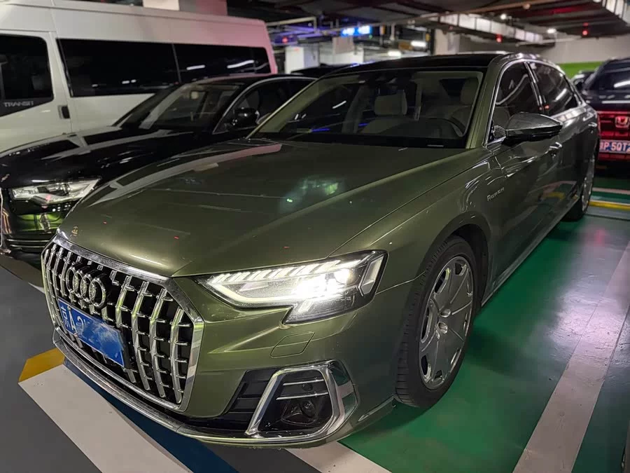 Audi A8