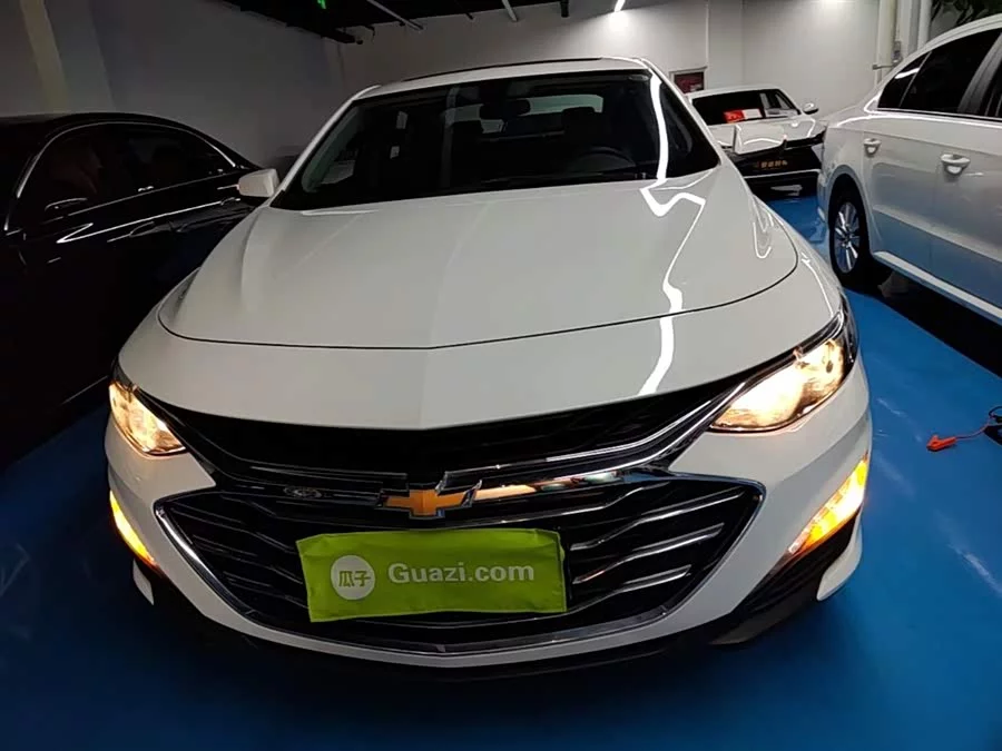 Chevrolet Malibu XL