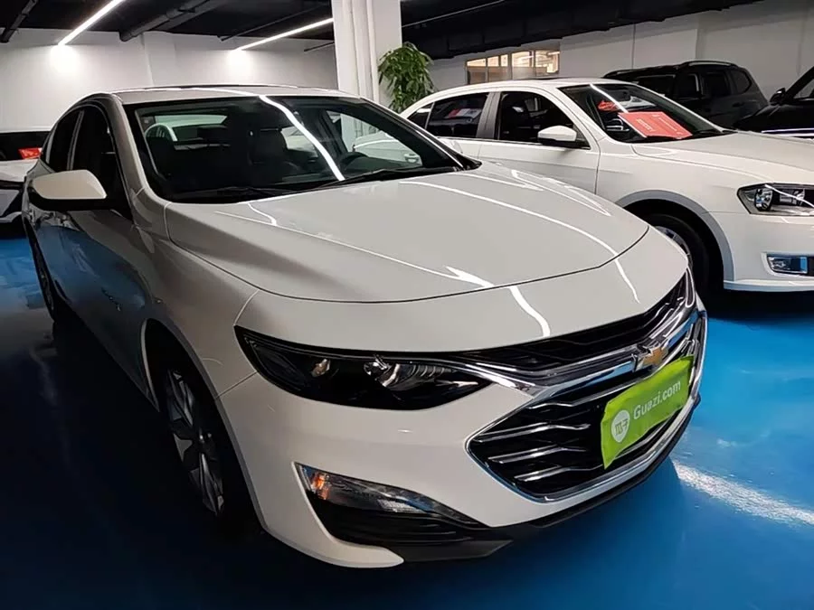 Chevrolet Malibu XL