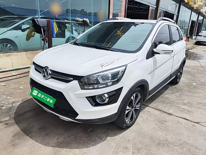BAIC Shenbao X25
