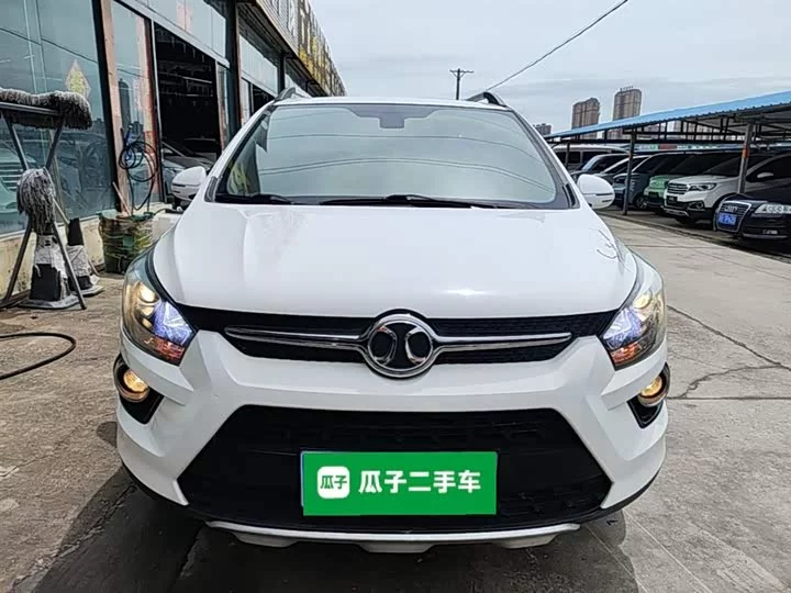 BAIC Shenbao X25