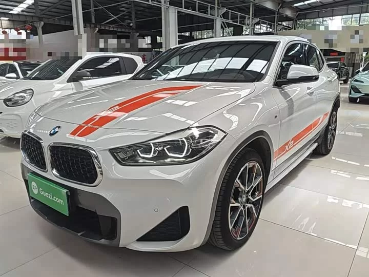 BMW X2