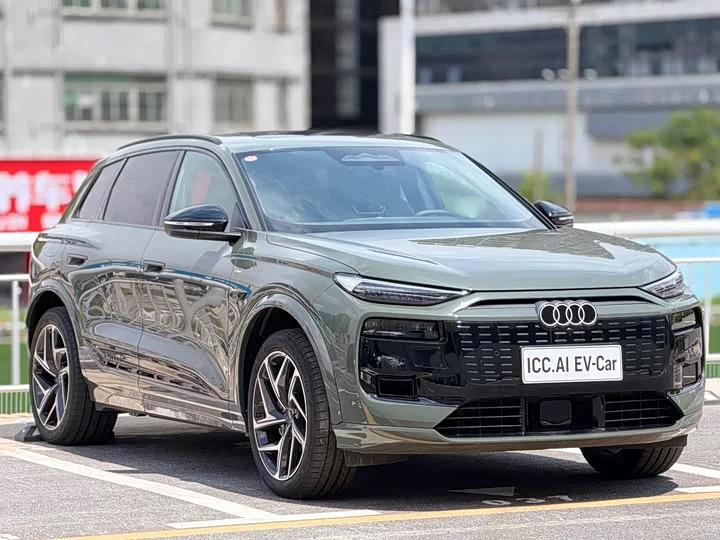 Audi Q6L e-tron