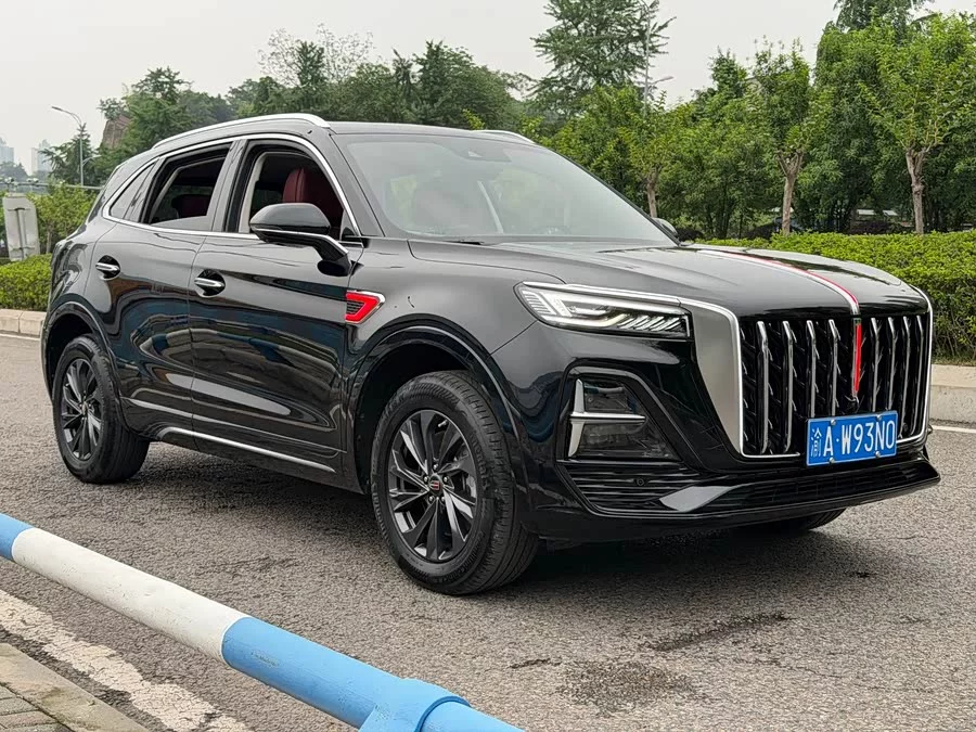 Hongqi HS5
