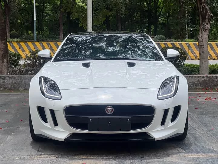 Jaguar F-TYPE