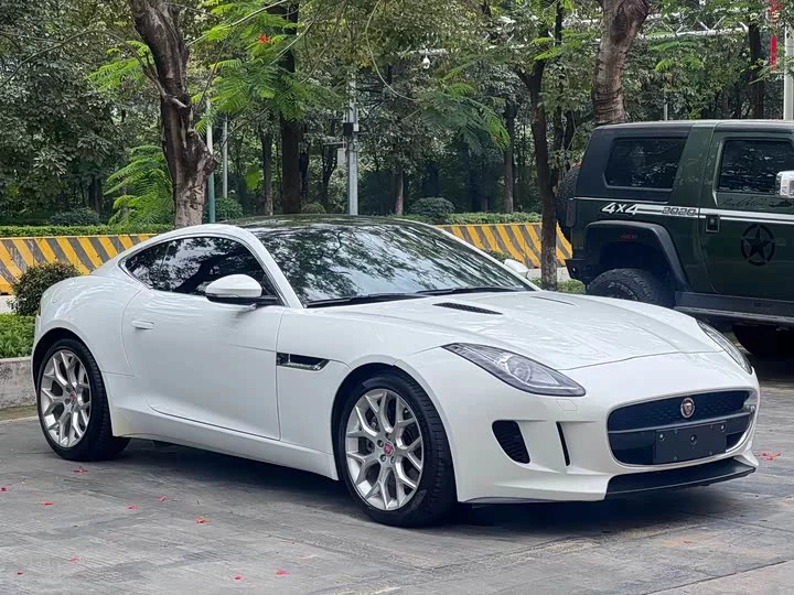 Jaguar F-TYPE