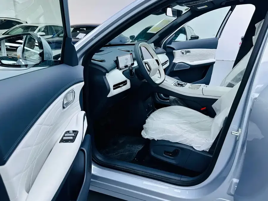 Geely Galaxy Starship 7