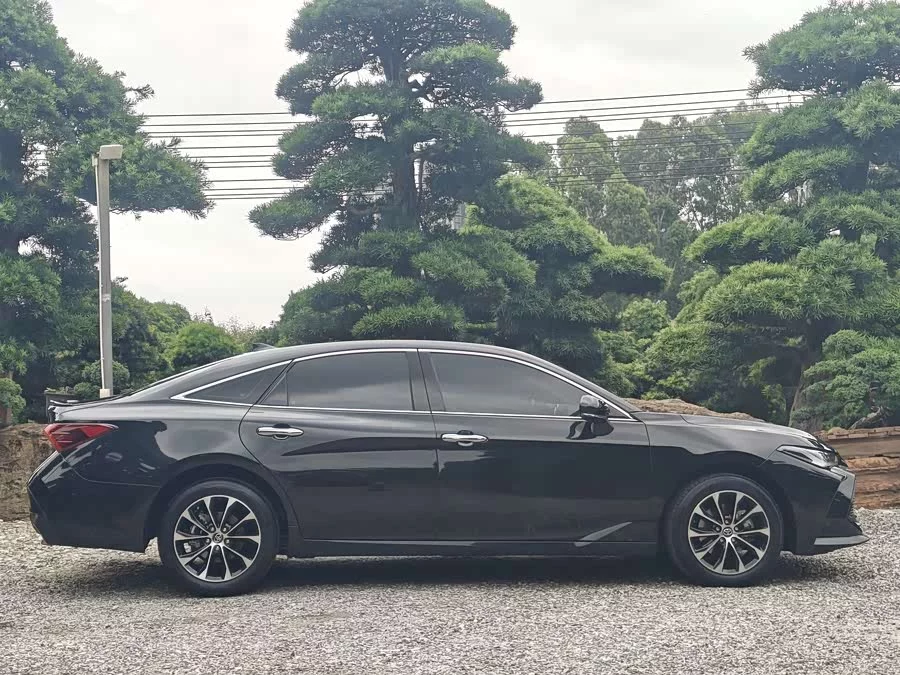 Toyota Avalon
