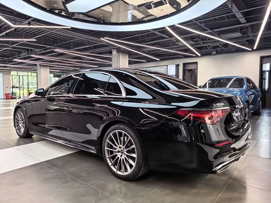 Mercedes Benz S class