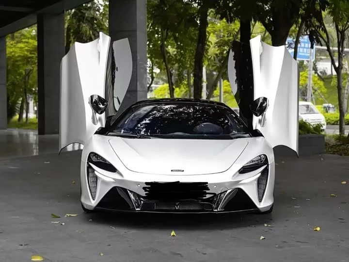 McLaren Artura