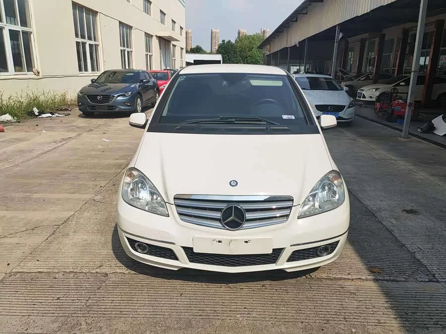 Mercedes-Benz Grade A