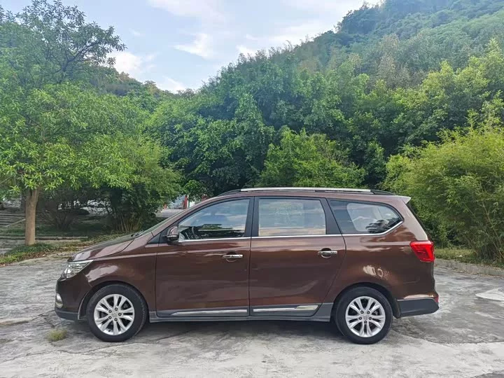 Baojun 730