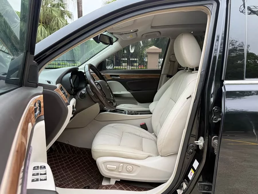 GAC Trumpchi GS8