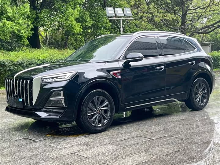 Hongqi HS5