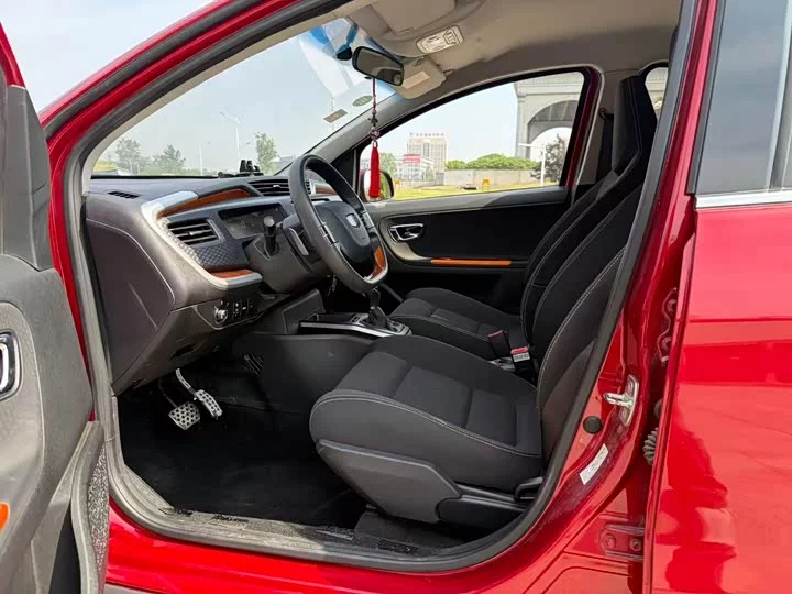 Geely Vision X1