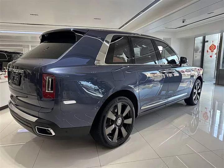 Rolls Royce Cullinan