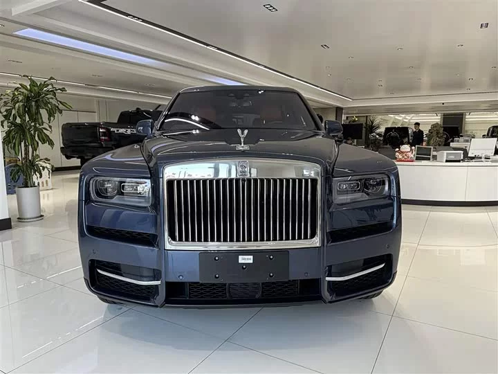 Rolls Royce Cullinan