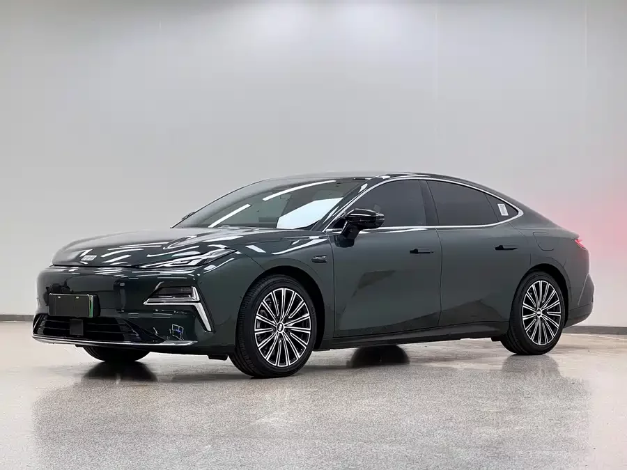 Geely Galaxy Star 8