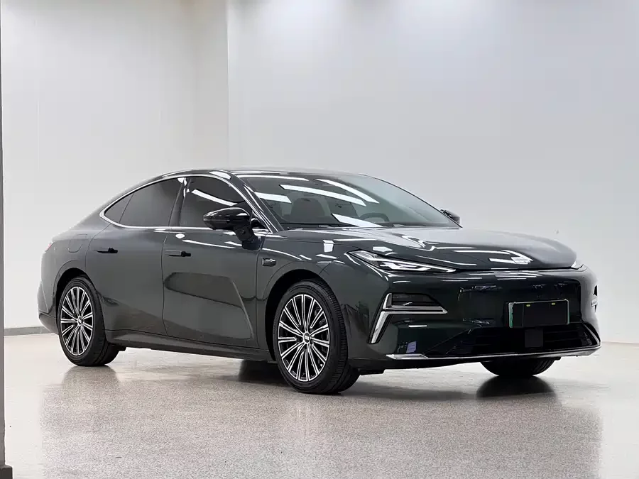 Geely Galaxy Star 8