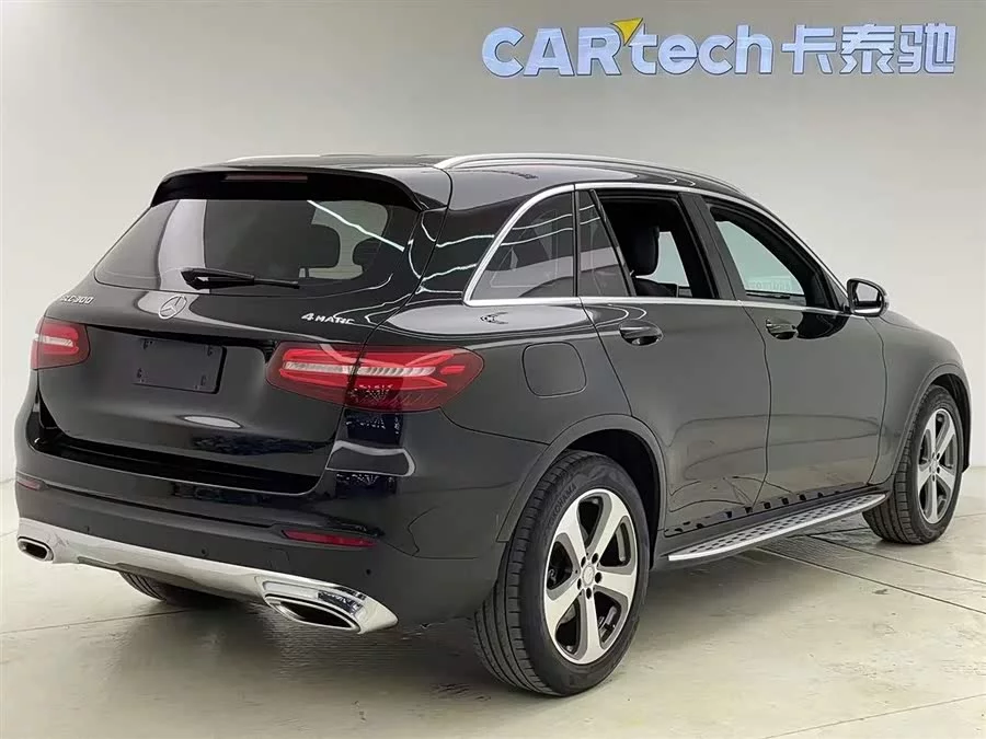 Mercedes Benz GLC