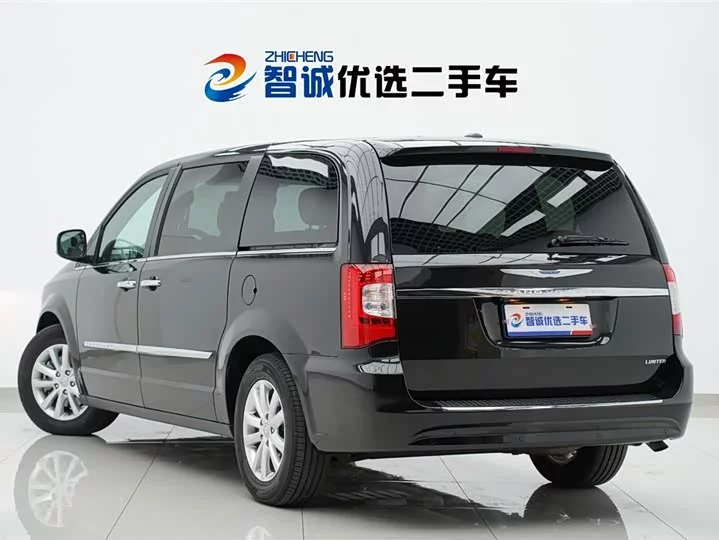Chrysler Grand Voyager