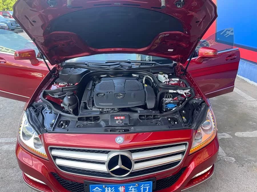 Mercedes Benz CLS