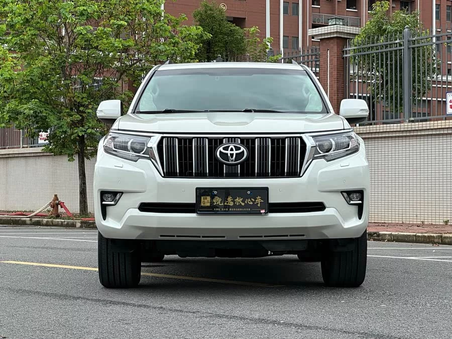 Toyota Prado