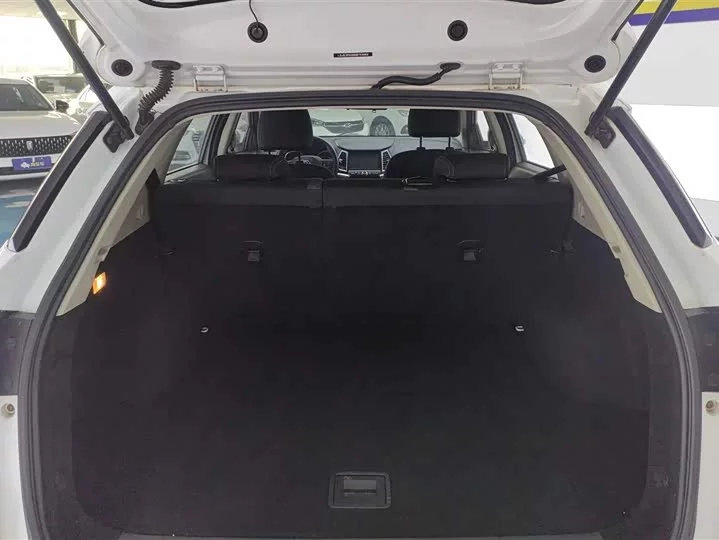 Dongfeng AX3