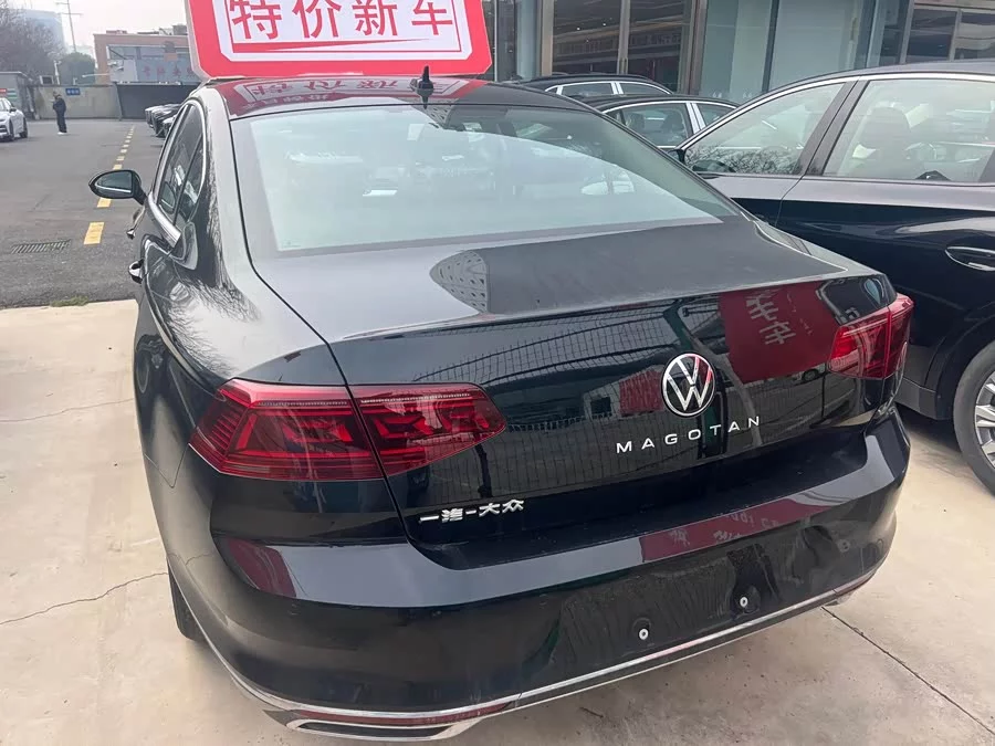 Volkswagen Magotan