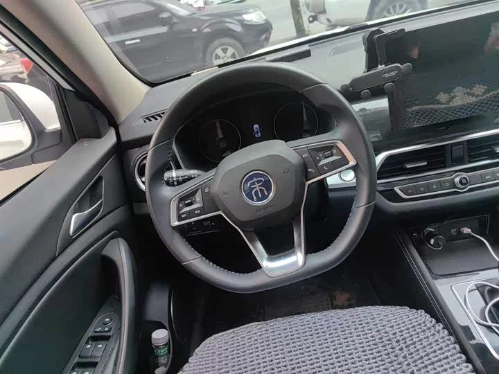 BYD Song